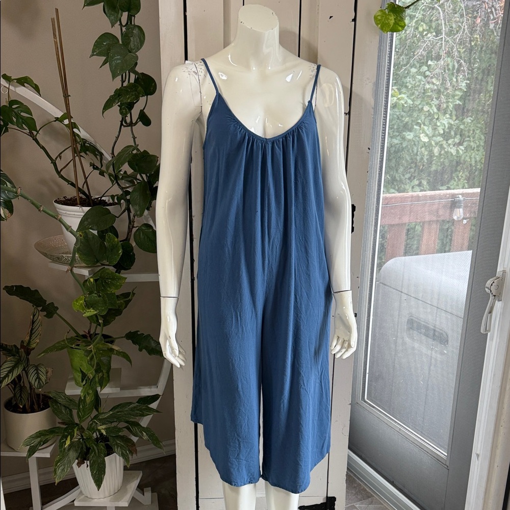 Hunter&Brown cornflower blue stingray jumpsuit pockets 100% Rayon oversized sm